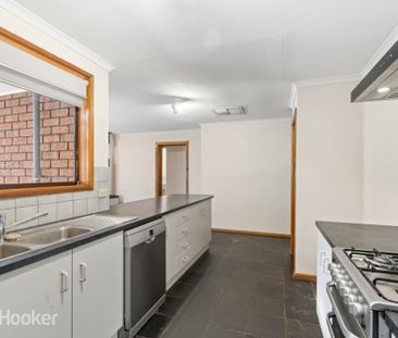 21 Greenside Avenue, Athelstone SA, Belconnen - Photo 6