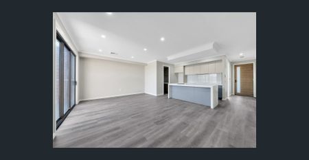 Modern Family Home In Heart Of Tarneit! - Photo 2