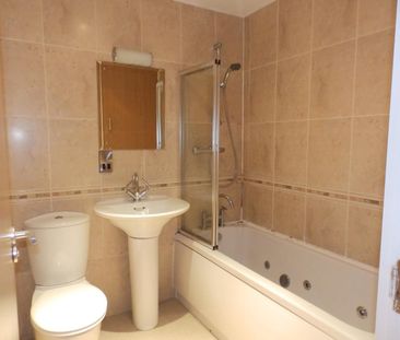 2 bedroom apartment to rent - Photo 6