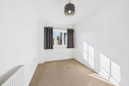 4 bedroom detached house to rent - Photo 5