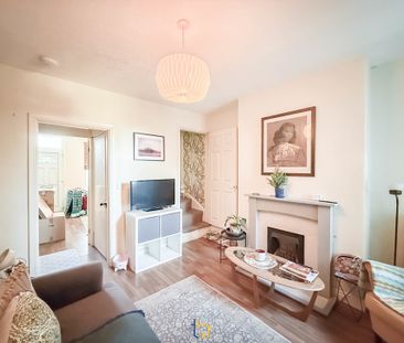 2 bed terraced house to rent in Queens Road, Hinckley, LE10 - Photo 2