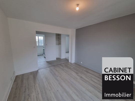 Location Appartement 3 pièces 53m² ST EGREVE 38120 - Photo 1