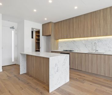 Luxury Three-Storey Townhouse in the Heart of McKinnon Secondary Co... - Photo 4