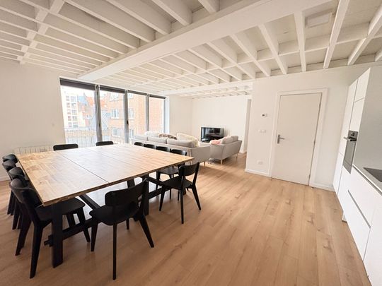 T5 entièrement rénove, Quartier République Beaux Arts, avec Parking ! réf 5615 - Photo 1