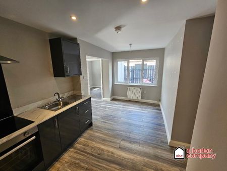 640 Antrim Road, Bellevue, Belfast, BT15 5GP - Photo 5