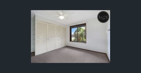 NEAT HOME IN QUIET COURT - Photo 3