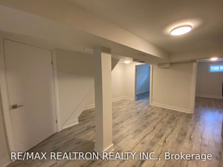 For Lease - 209 Hodgson Drive Unit# Bsmt, Newmarket, Ontario - Photo 3