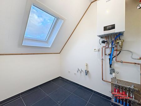 Nieuwbouwwoning met terras en garage - Photo 3