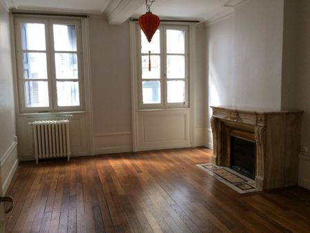 APPARTEMENT T5 A LOUER - Photo 3