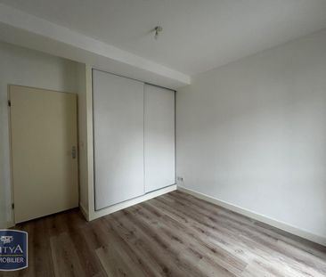 Location Appartement 4 pièces 78m² ROUBAIX 59100 - Photo 2