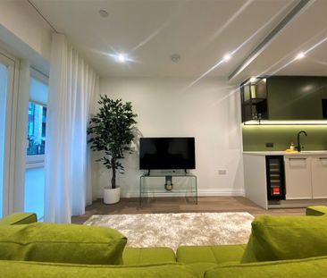 1 Bed Flat, Lockgate Road, SW6 - Photo 3