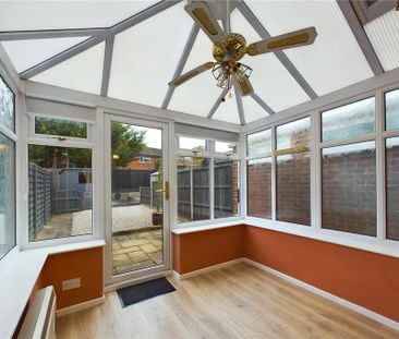 2 bedroom terraced house to rent - Photo 3