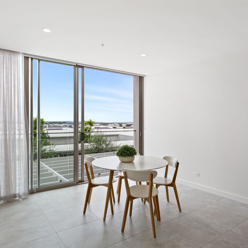 Unit 405/11 Aqua Street, - Photo 1