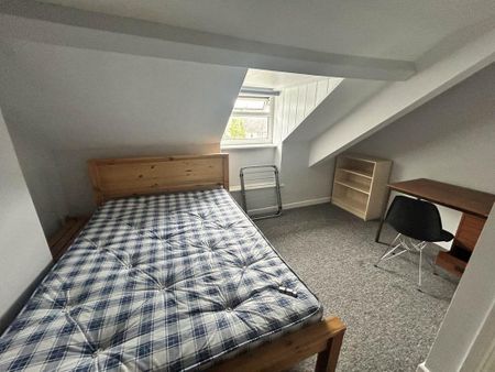 6 bedroom house to rent - Photo 4