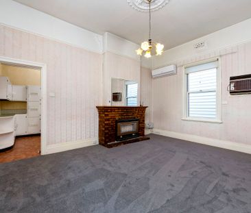 15 Alfred Street, Seddon. - Photo 6