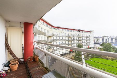 1 Bed Flat - Photo 4