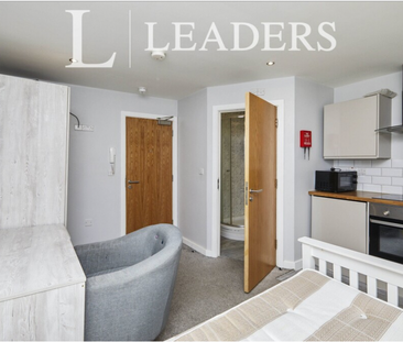 1 bedroom studio to rent Iron Gate Studios, 37-38 Iron Gate, Derby,... - Photo 6