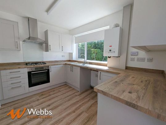 2 bedroom detached bungalow to rent - Photo 1