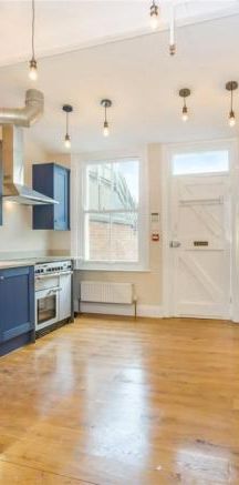 11 bedroom house share to rent - Photo 1