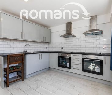 property to rent - Photo 5