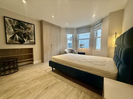 2 bedroom flat to rent - Photo 3