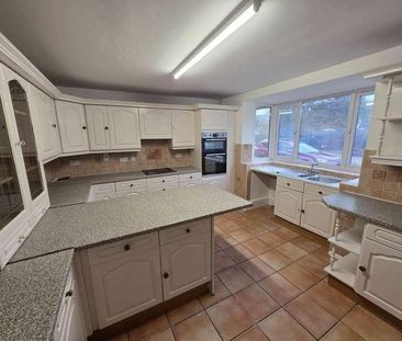 Valley Road, Taunton, TA1 - Photo 3