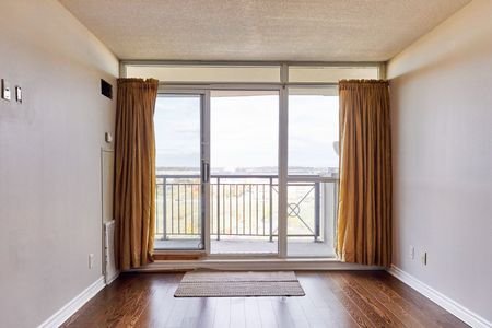 For Lease - 2325 Central Park Drive Unit# 901, Oakville, Ontario - Photo 5