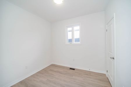 For Lease - 3038 Sideline 16 Road, Pickering, Ontario - Photo 5