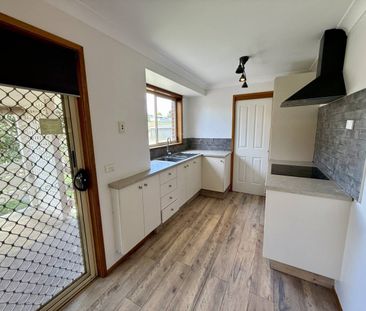 3 Bedroom Brick Home in Wallerawang - Photo 4