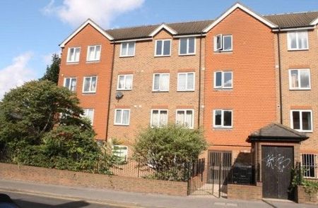 1 Bed Flat, Wyndhams Court, CR7 - Photo 4