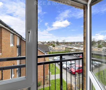 1 bedroom retirement property to rent - Photo 6