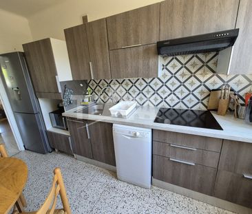 Location Appartement 2 pièces 46m² SETE 34200 - Photo 5