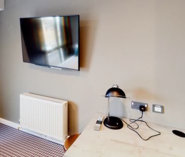 Premium En Suite 1 - Photo 5