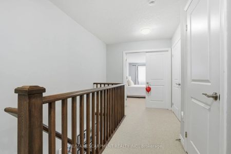 7 LAKELAWN Road #6 - Photo 4