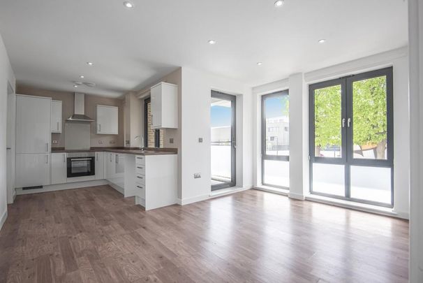 1 bedroom flat to rent - Photo 1