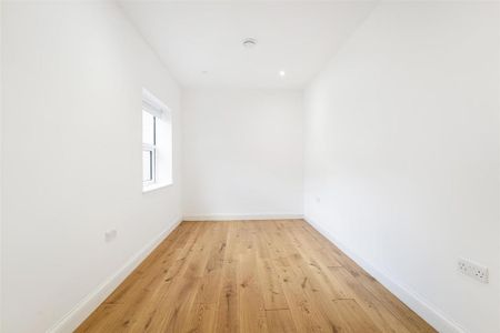 2 bedroom detached bungalow to rent - Photo 3