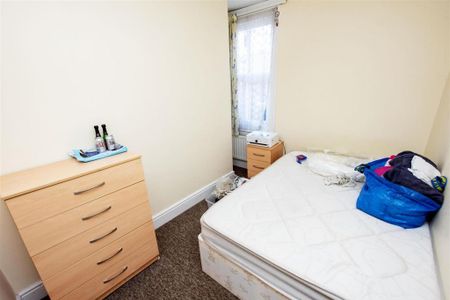 6 bedroom house to rent - Photo 5