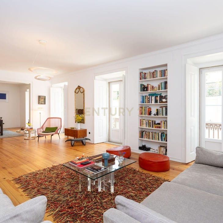 Rua de São Bento, Santo António, Lisbon 1250-221 - Photo 1