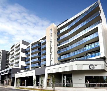 LUXURY LIVING IN THE HEART OF CHELTENHAM VILLAGE - Photo 6