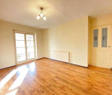 Fern Lane, Norwood Green, Hounslow, TW5 - Photo 2