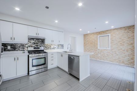 For Lease - 299 Dymott Avenue, Milton, Ontario - Photo 4