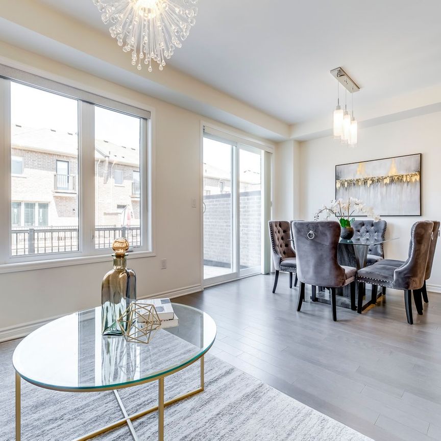 For Lease - 74 William F Bell Parkway, Richmond Hill, Ontario - Photo 1