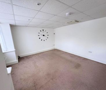 2 bedroom ground floor flat to rent - Photo 4