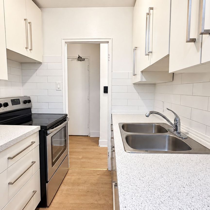 For Lease - 1243 Broadview Avenue Unit# 110, Toronto, Ontario - Photo 1