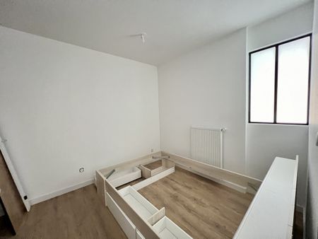 : Appartement 28.11 m² à Saint-Étienne - Photo 4