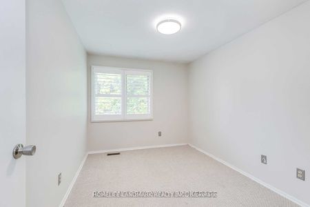 For Lease - 2149 Constance Drive, Oakville, Ontario - Photo 4