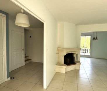 Maison - 140 m² - JOUE LES TOURS - Photo 3