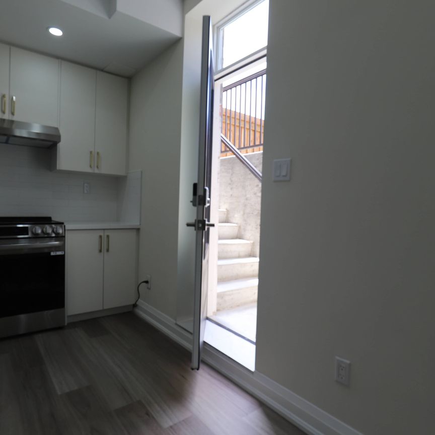 For Lease - 108 Ballantyne Boulevard, Vaughan, Ontario - Photo 1