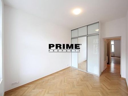 Apartment for rent, 4+kk - 3 bedrooms, 150m - Photo 5