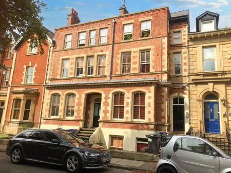 2 bedroom flat to rent - Photo 5